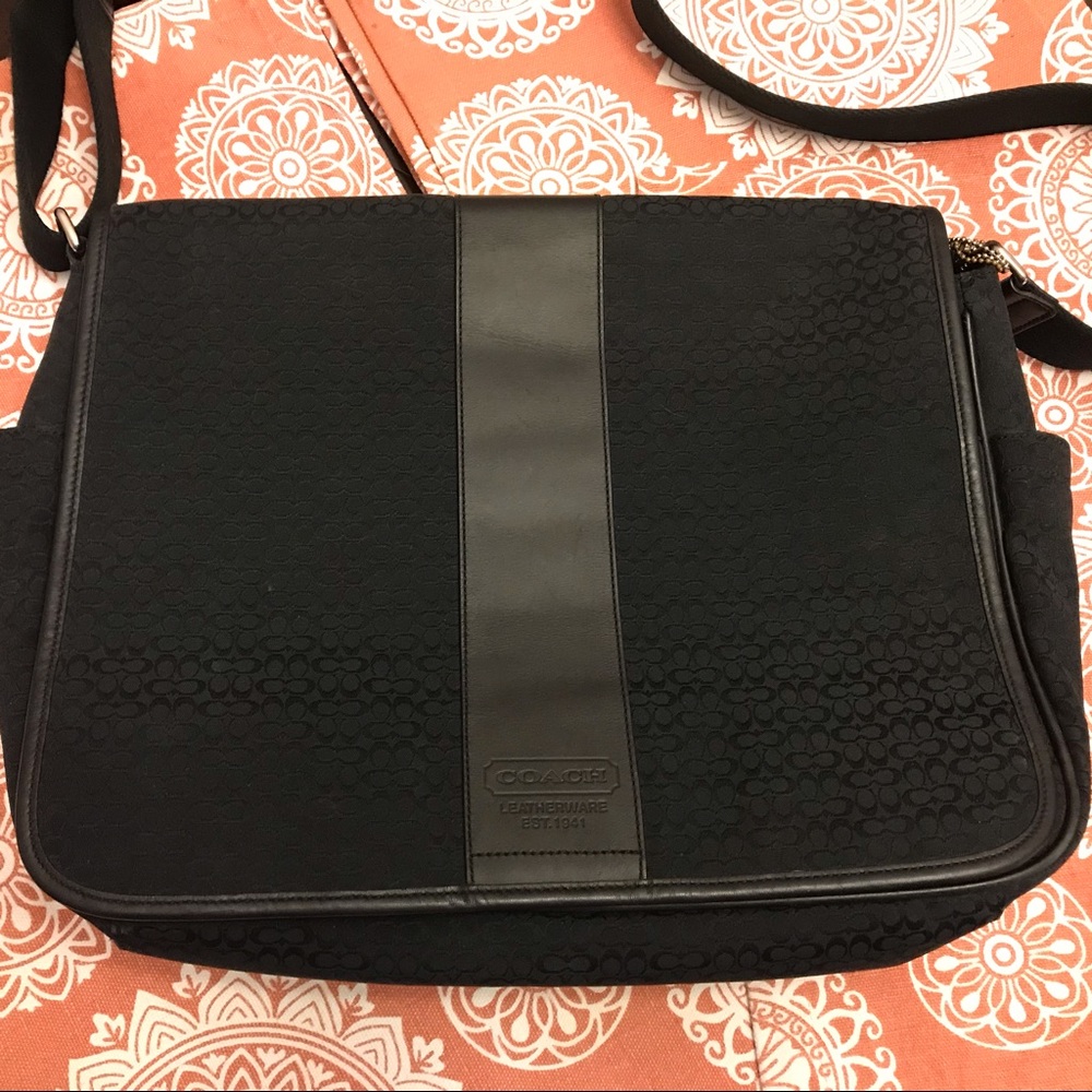 COACH Messenger Bag